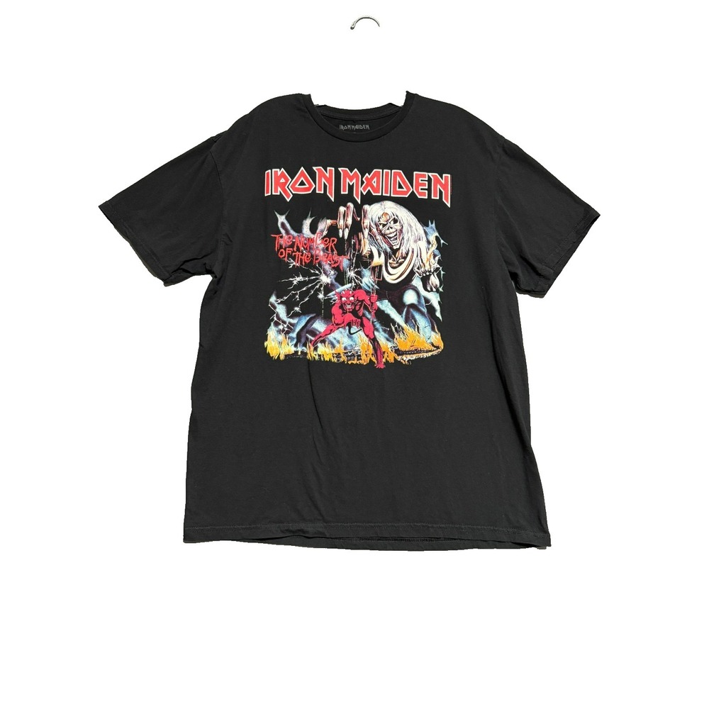 Iron Maiden T-Shirt Mens Size XL The Number of the Beast Heavy Metal Rock Grunge